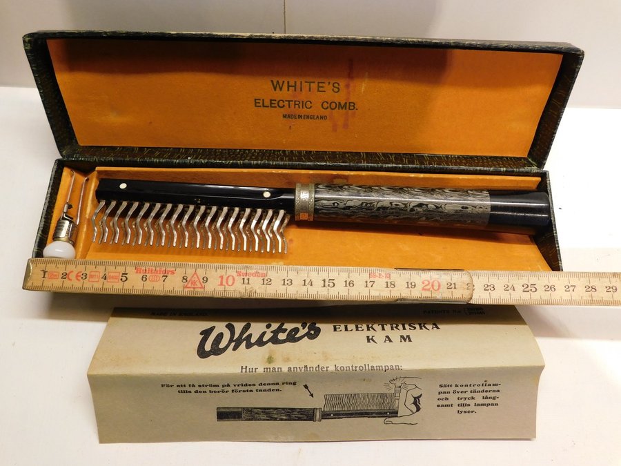 Elektrisk Hårkam " Whites Electric Comb " England Ca; 1920 talet