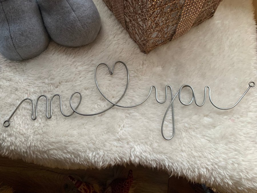Metall dekoration ord text till vägg ’me love you’ söt tavla inredning