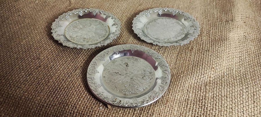 3 udda Coasters/Underlägg Chromeplated