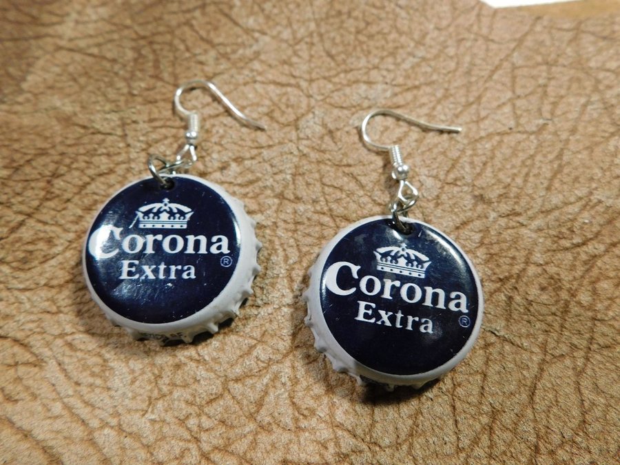 Corona Extra Örhängen Återbruk Örhängen Handarbete