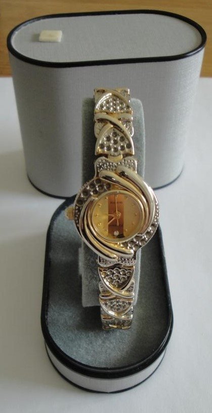 Vacker Vintage guldpläterad armbandsur Florence Quartz Swiss