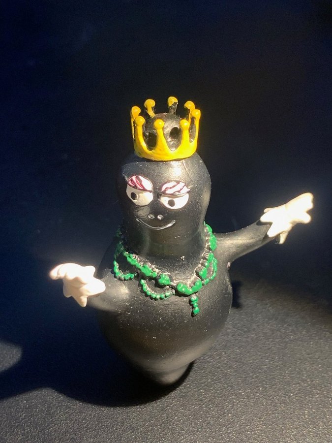 BARBAPAPA Figur - Barbamama Figur som drottning barbamamma