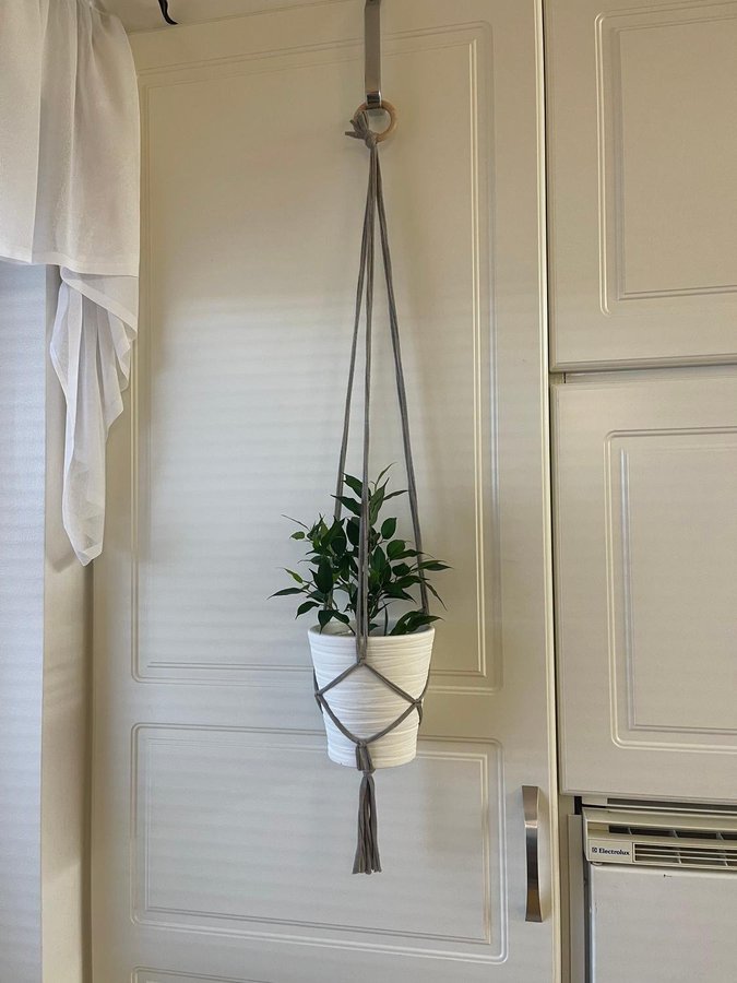 ampel makramé plant hanger mörkgrå 10-12 cm