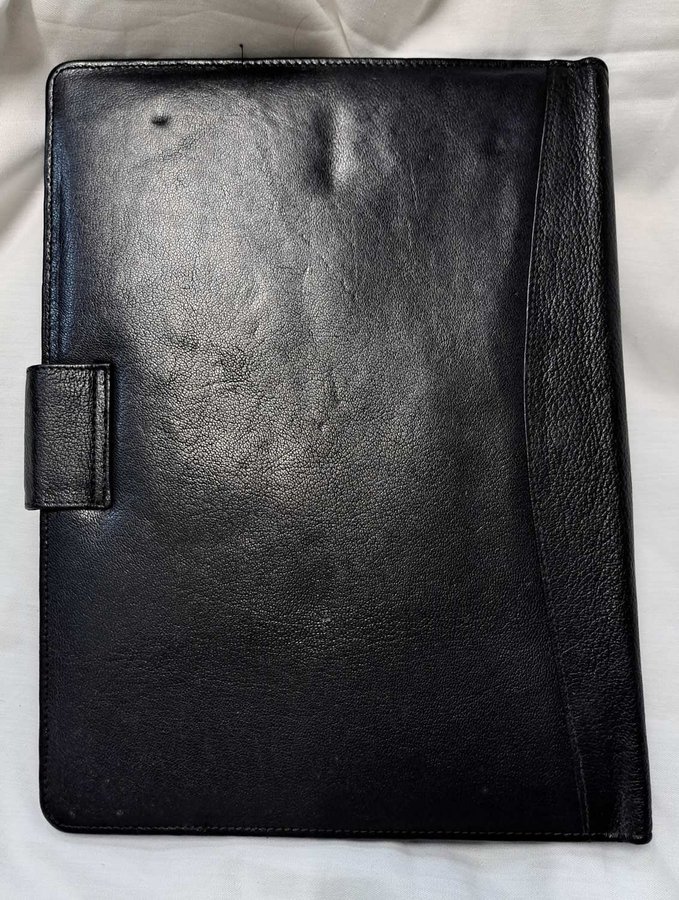 Vintage Dokumentmapp i svart läder / Black leather document folder