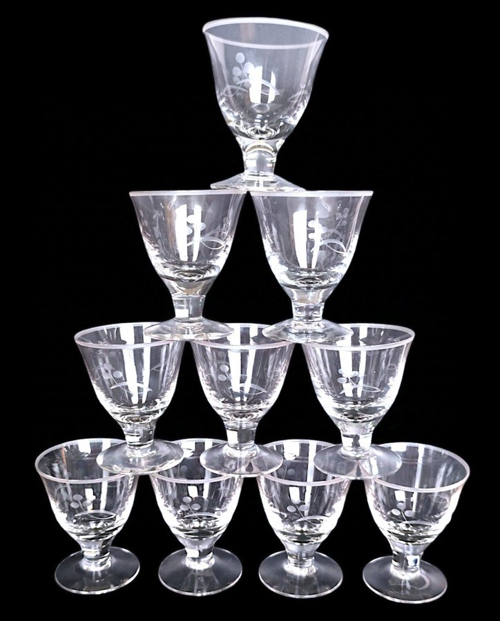 10 st vintage snapsglas/spritglas med mönster.