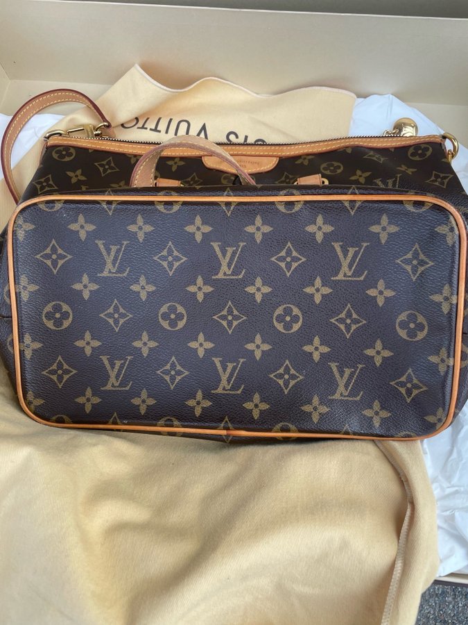 Nyskick Louis Vuitton Monogram Canvas Palermo GM axelväska