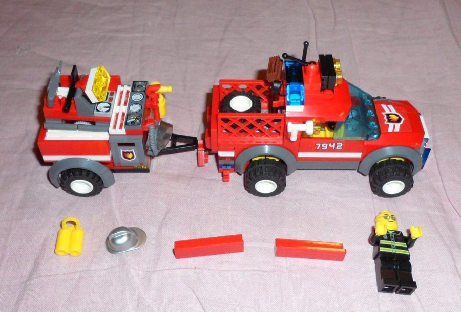 LEGO : Off-Road Fire Rescue Set 7942