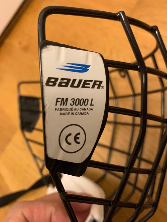 Bauer FM 3000L Galler Hockey Cage Face Protector Shield Made in Canada