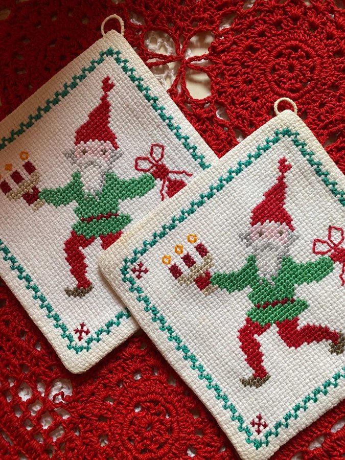 Retro handbroderad grytlappar grytunderlägg jl