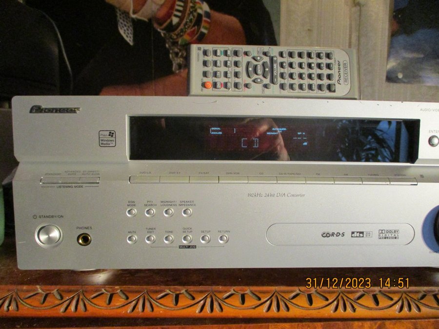 PIONEER AUDIO-VIDEO MULTI CHANNEL RECEIVER 51 SUB DOLBY DIGITAL A+B 2X2