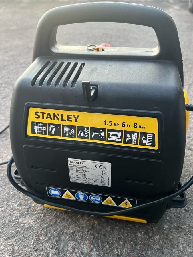 Stanley Kompressor 15 HP 6L 8 Bar