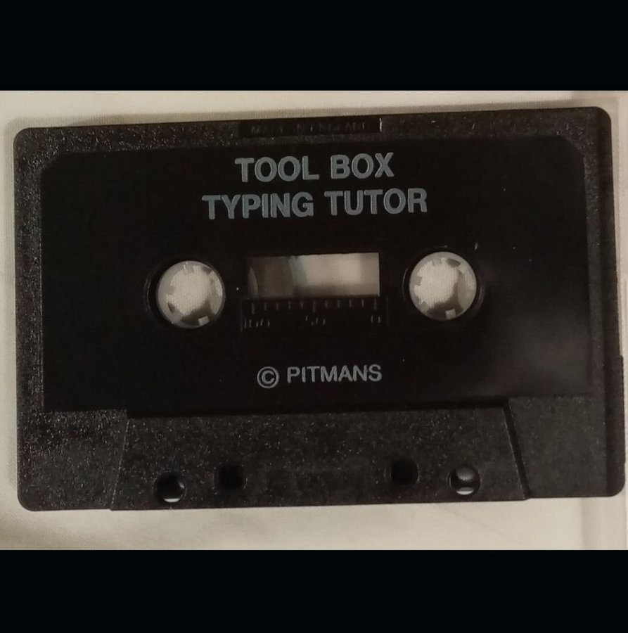 Typing Tutor (Domark-Toolbox) [Svart Kassett med Grått Tryck] - Commodore 64