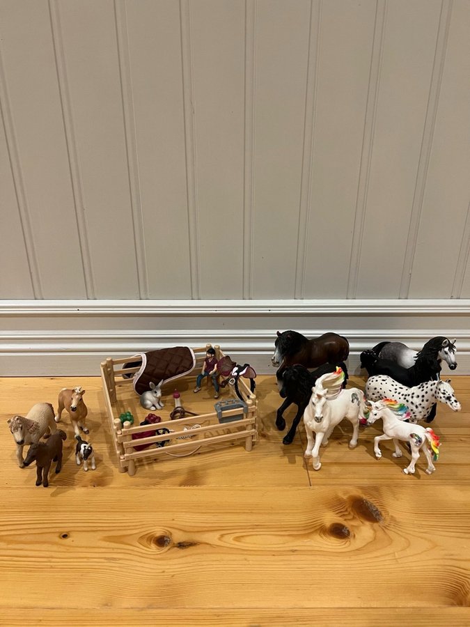 Schleich Hästar och tillbehör