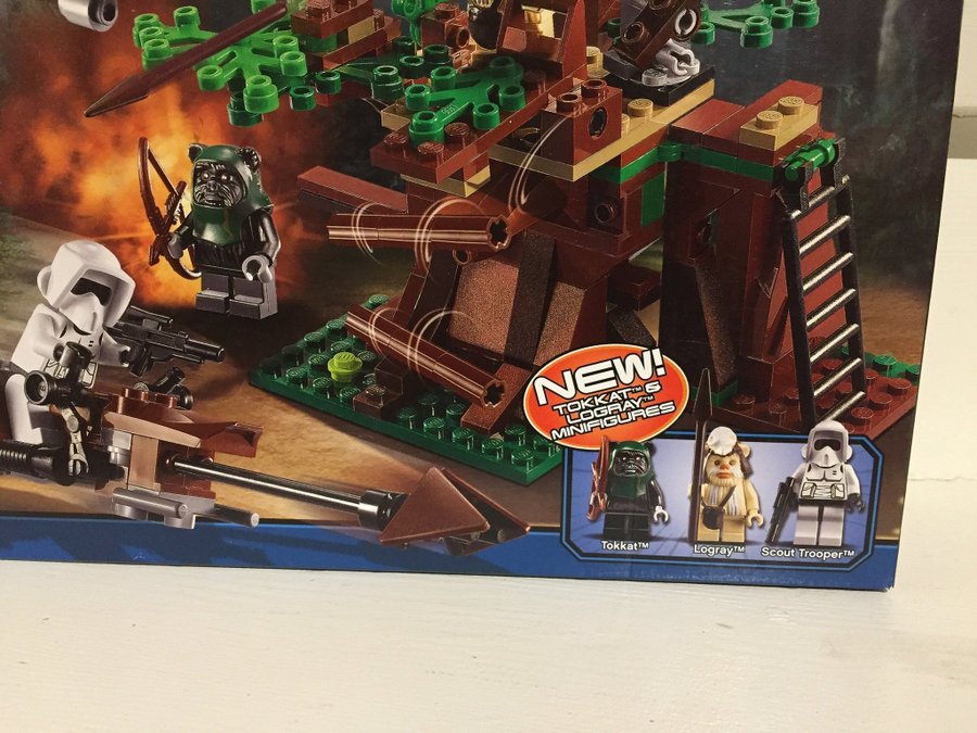 LEGO STAR WARS 7956 EWOK ATTACK - NYTT