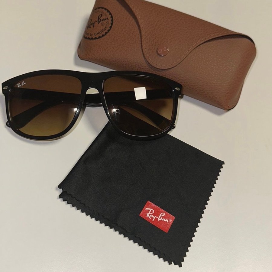 Ray-Ban sol glasögon