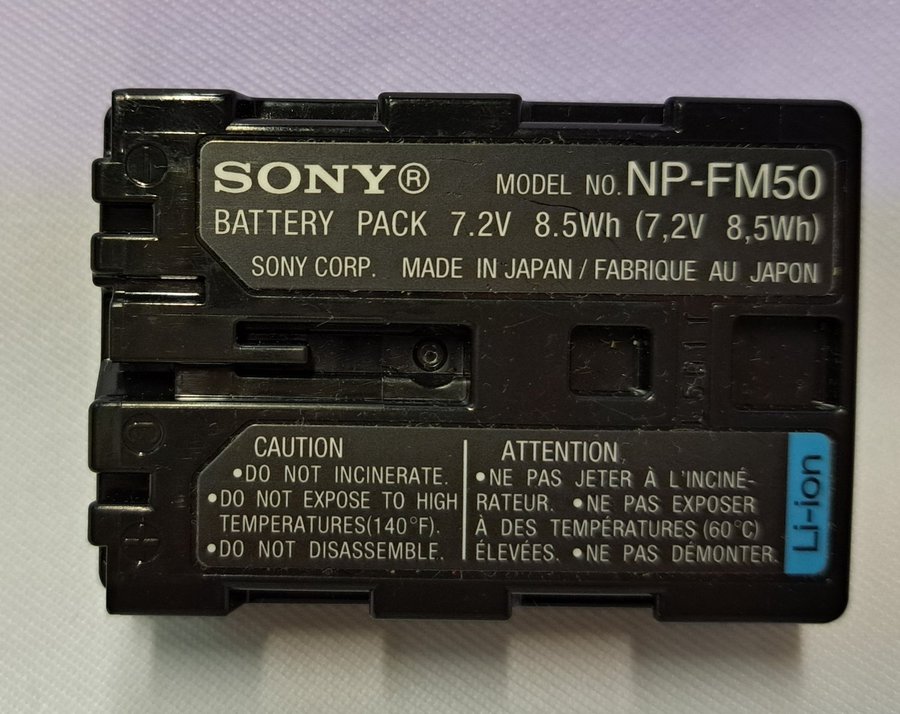 Original NP-FM50 battery for Sony cameras