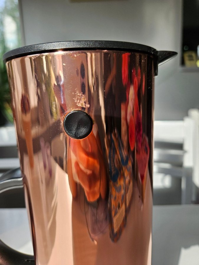 Stelton Termoskanna i koppar-/rosé färg