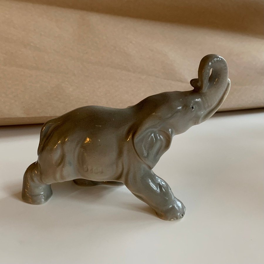 Figurin vintage grå Elefant