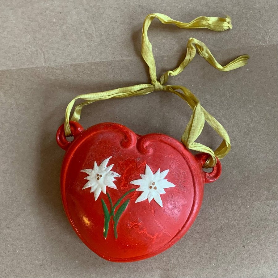 Vägghänge Hjärta i keramik: ca 105x8 cm keramik Vintage