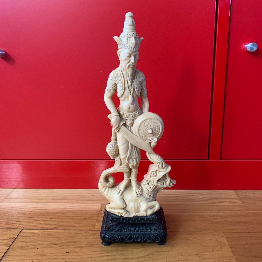 25cm Krigare Man Kina Orientalisk Statyett Vintage Retro Konstmassa