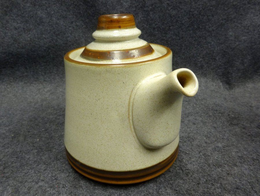 Denby Tan Centre Tekanna 075 liter Stengods England