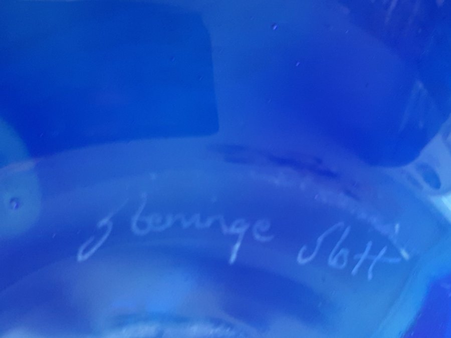 Jättefin Kristall Konstglas signerad blå Skål Vas D23 H14 cm