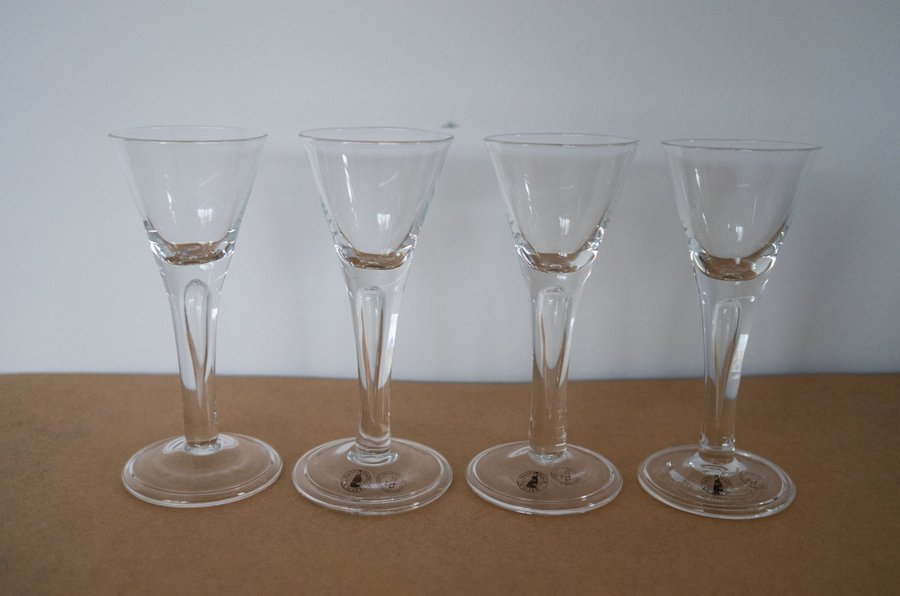 4 st IKEA Enhörna snaps-vin-glas från 1700 tals kollektionen Ikea Toppskick