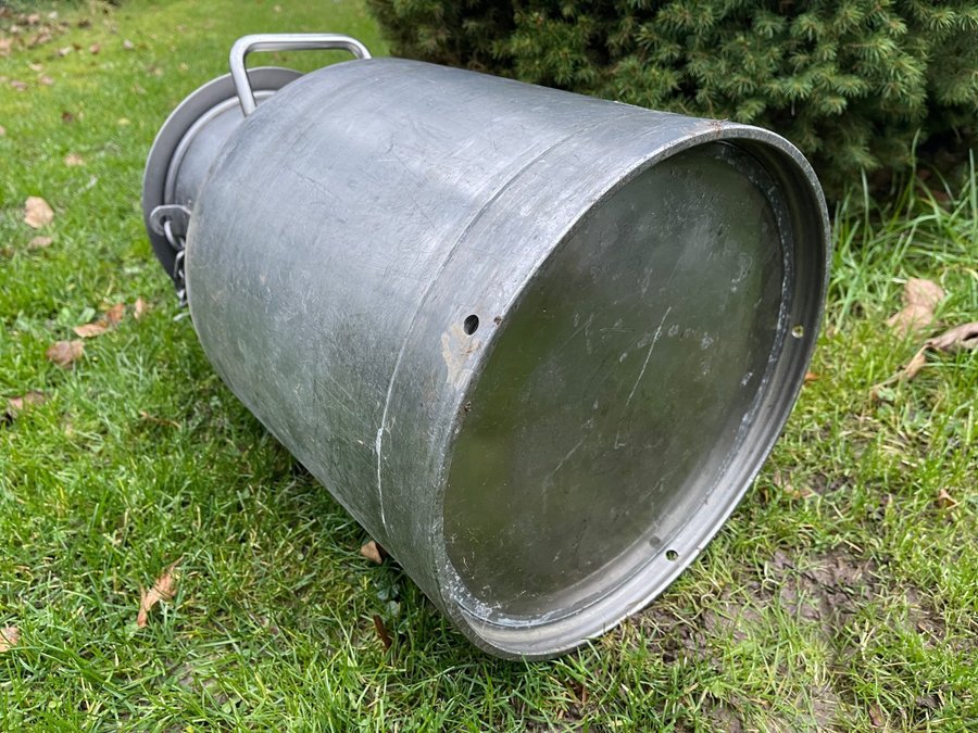 Wedholms 30 liter stor rostfri mjölkkanna kanna trädgårdsdekoration 52x33cm