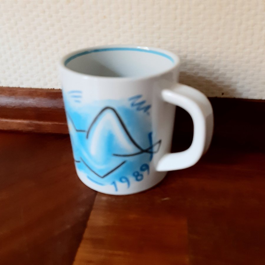 Lille 1989 Fajance Årskrus Royal Copenhagen Small Annual Mug