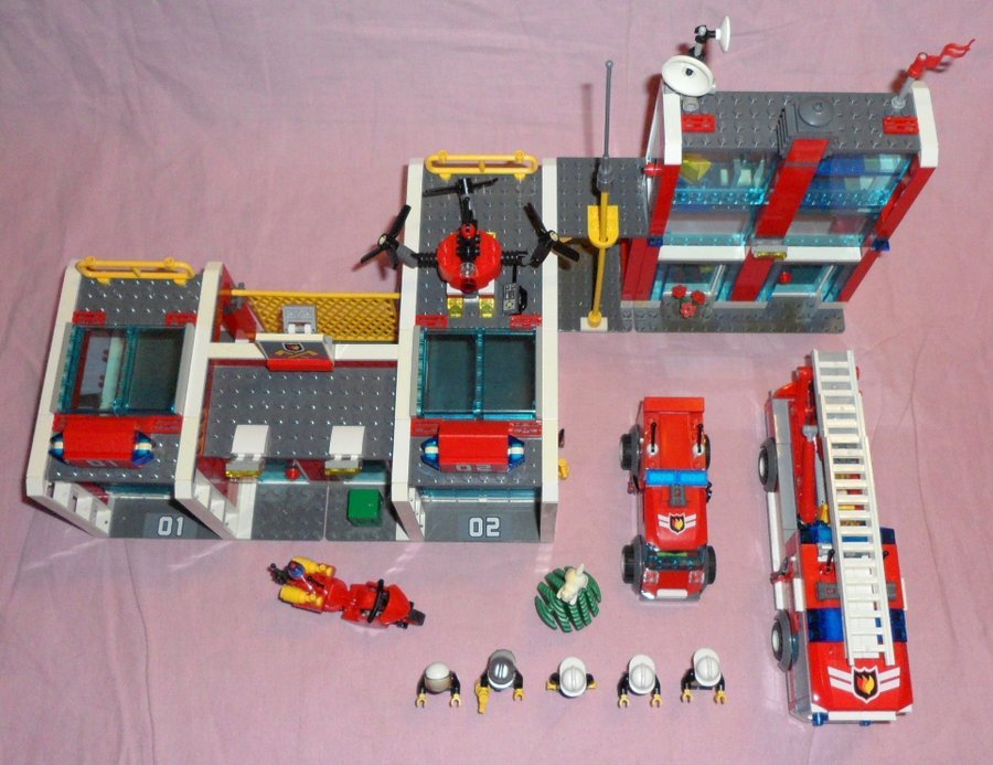 LEGO : Fire Station Set 7208