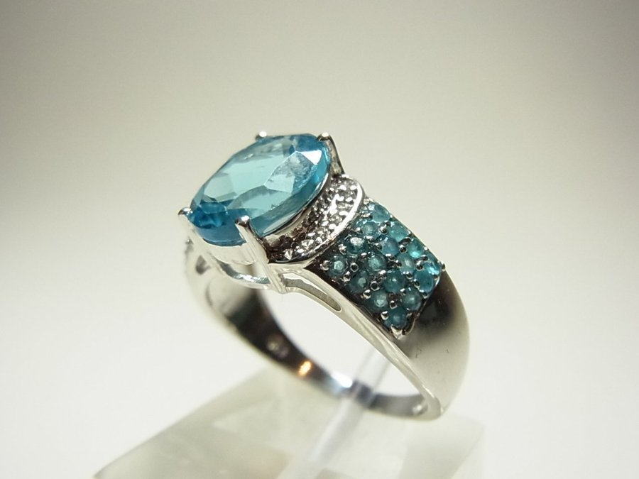 DESIGNER BLÅ TOPAZ RING topaser 45 ct / BLAUTOPAS RING Topase 45 ct