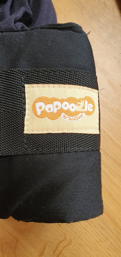 Papoozle by Tots Gear ergonomiskt bärsele bärsjal