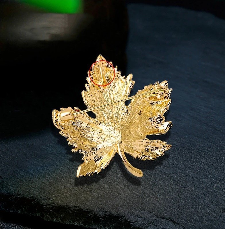 Elegant brosch röd lönnblad smycken höstlöv brooch maple trendiga smycken