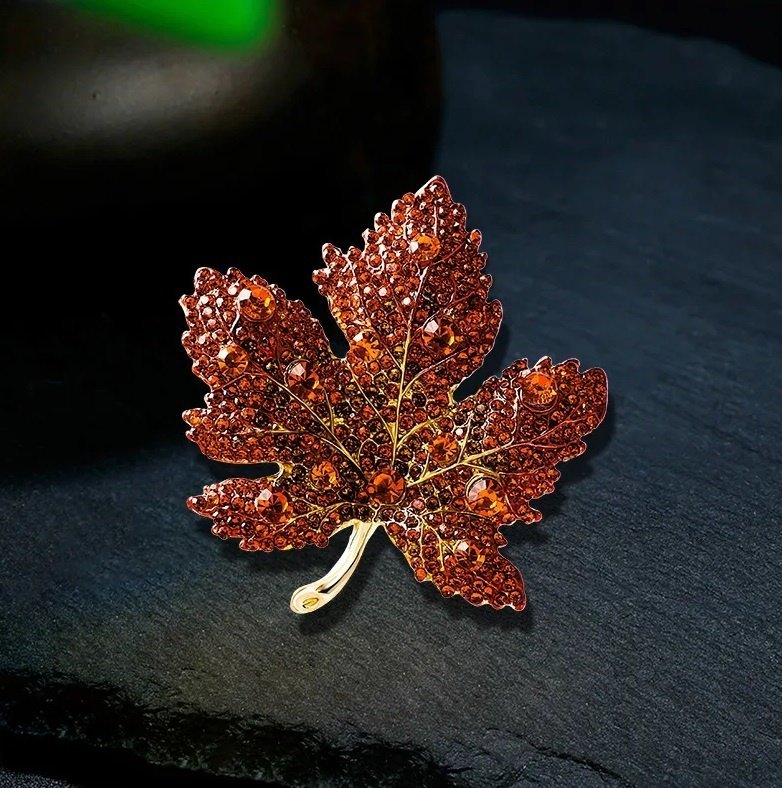 Elegant brosch röd lönnblad smycken höstlöv brooch maple trendiga smycken