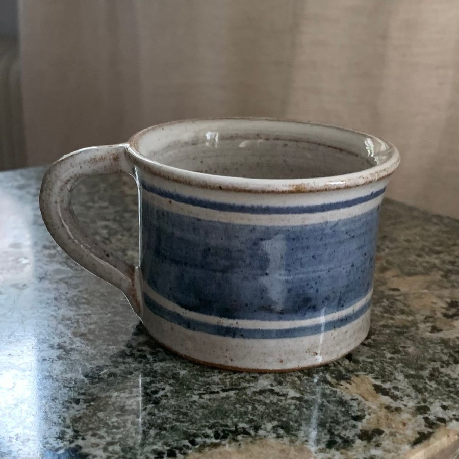 Liten kopp Glöggmugg keramik grå/blå vintage -70-tal hantverk