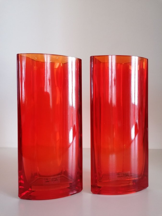 Två vaser vas IKEA av Per Ivar Ledang orange/röda Utmärkt skick!