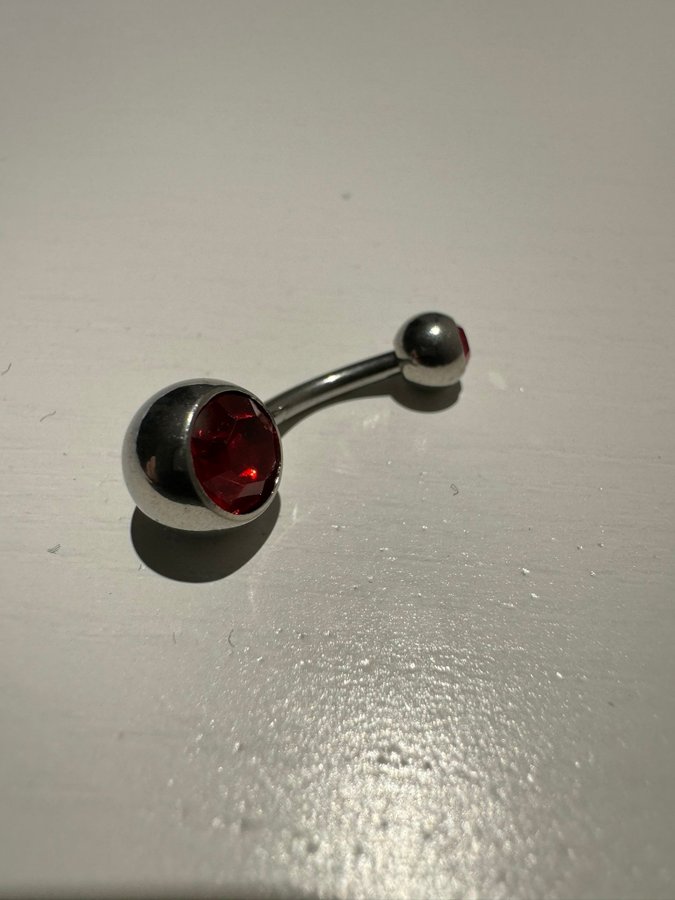 Navelpiercing / Piercing (Röd)