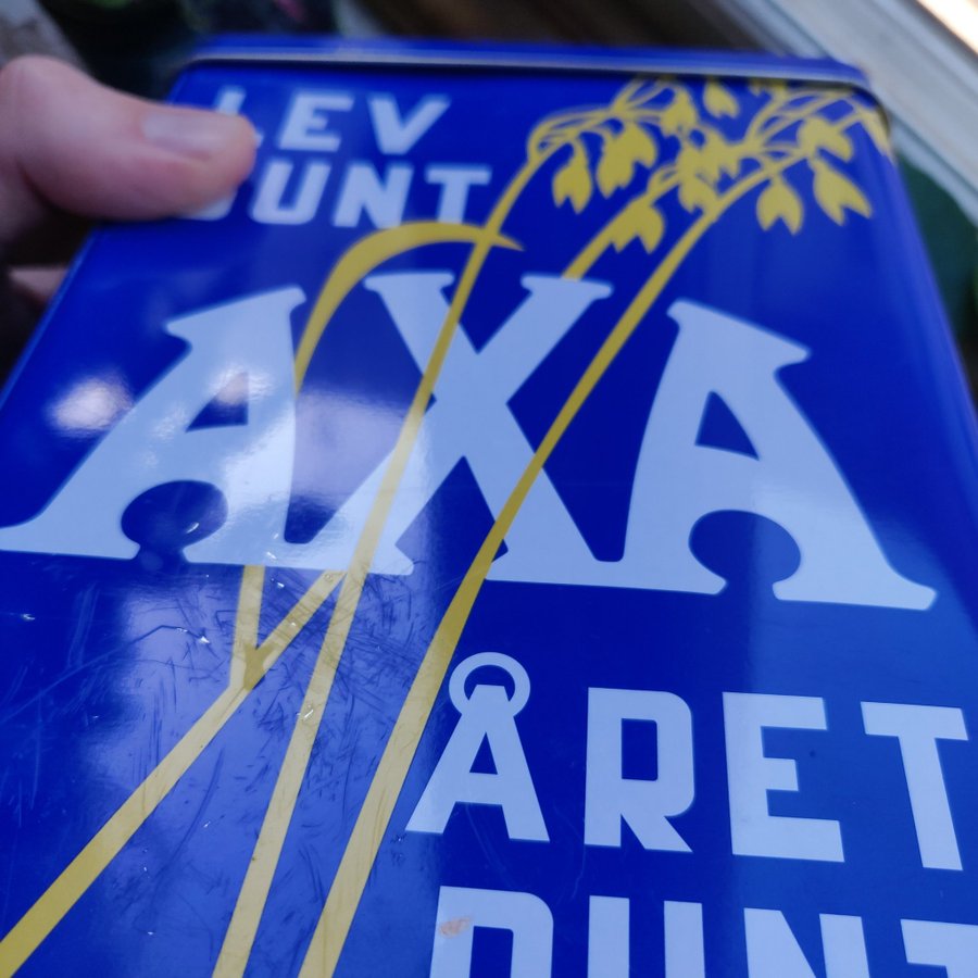 AXA plåtburk "Lev Sunt"