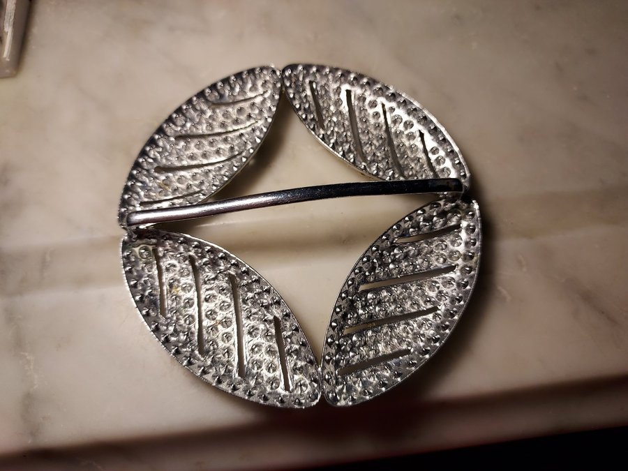 Skärpspänne STRASS "diamanter" 20/30-tal Diameter ca 8 cm