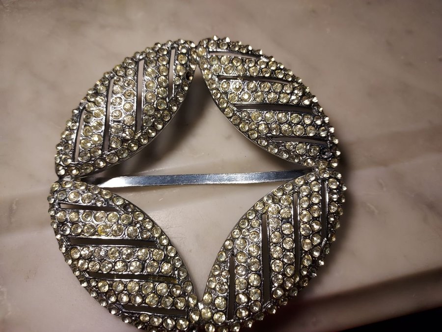 Skärpspänne STRASS "diamanter" 20/30-tal Diameter ca 8 cm