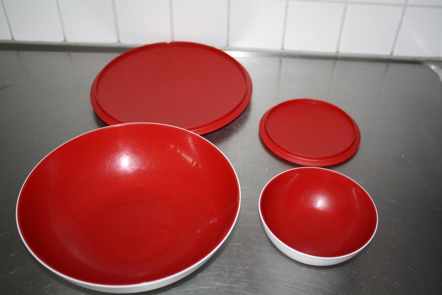 Tupperware serveringsskålar