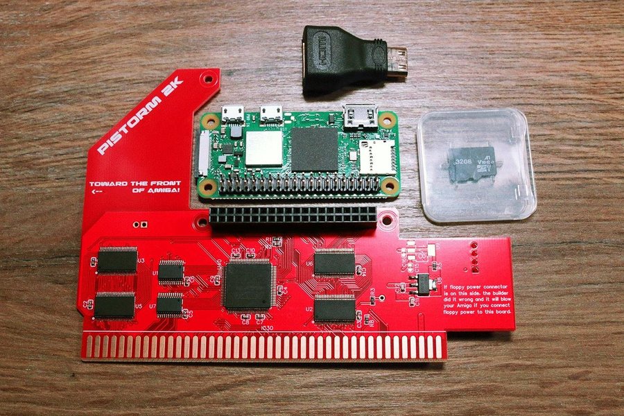 RÖD PiSTORM 2K för A2000 komplett flashad och testad - amiga 2000 pistorm2k red