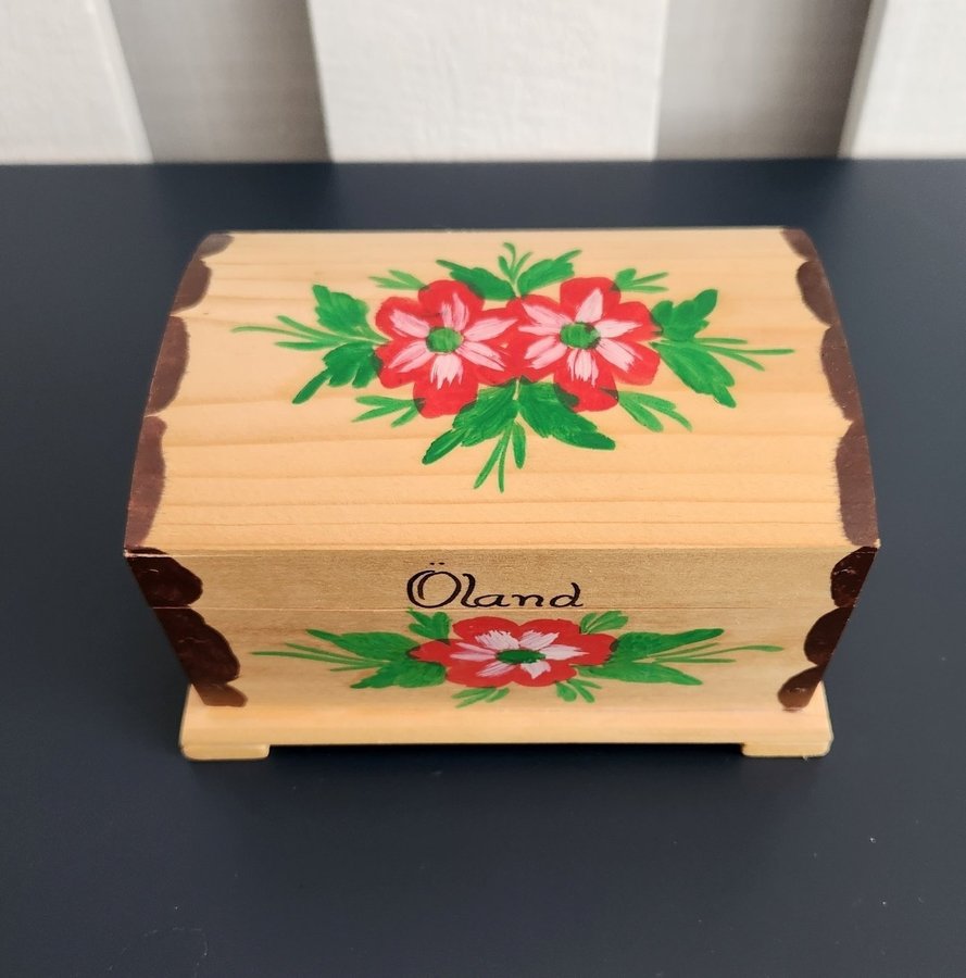 Wooden Treasure Chest Trinket Box Hand-Painted Öland