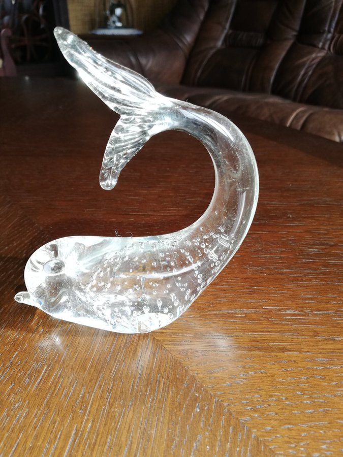 fisk i glas av småländskt glasbruk - 10½ x 12 cm vikt 225 g