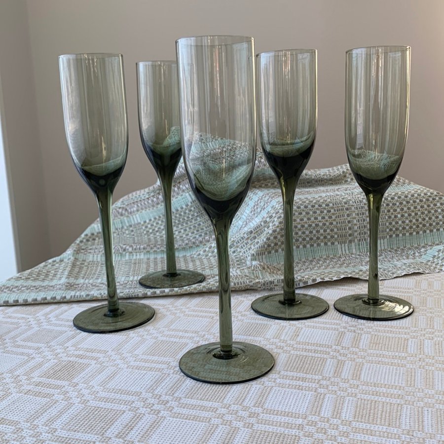 5st CHAMPAGNEGLAS rökig gröngrå färg art deco stil