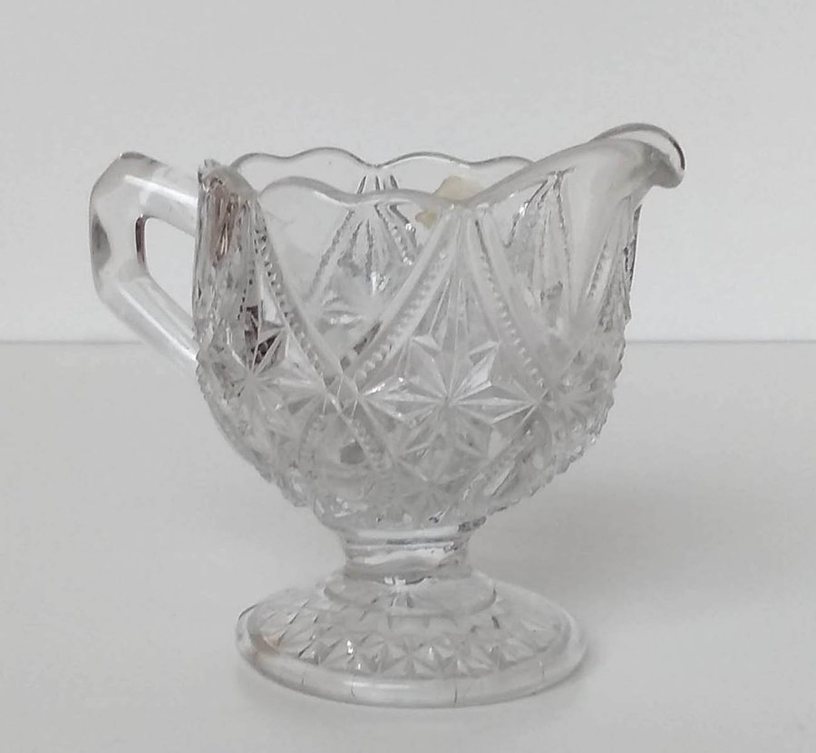 Gräddkanna och skål - sockerskål av glas 1900-tal