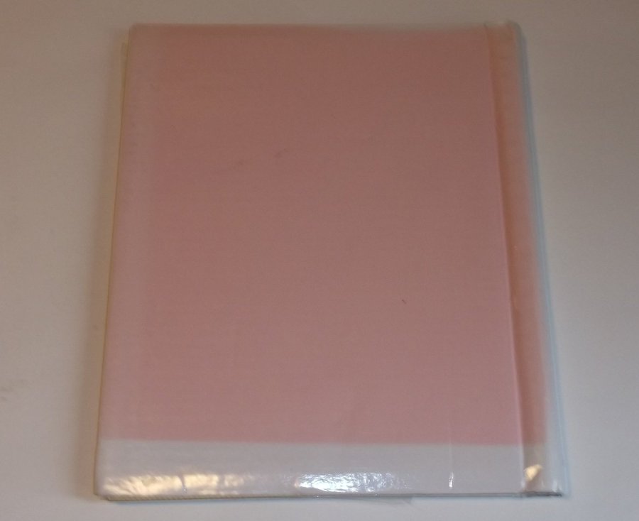 Fotoalbum ringpärm rosa limma foton bilder vykort bokmärken recept Pyssel barn