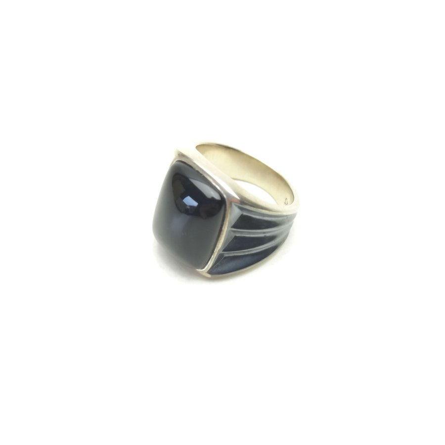 Moderne sterling sølv herrering med sort onyx sten