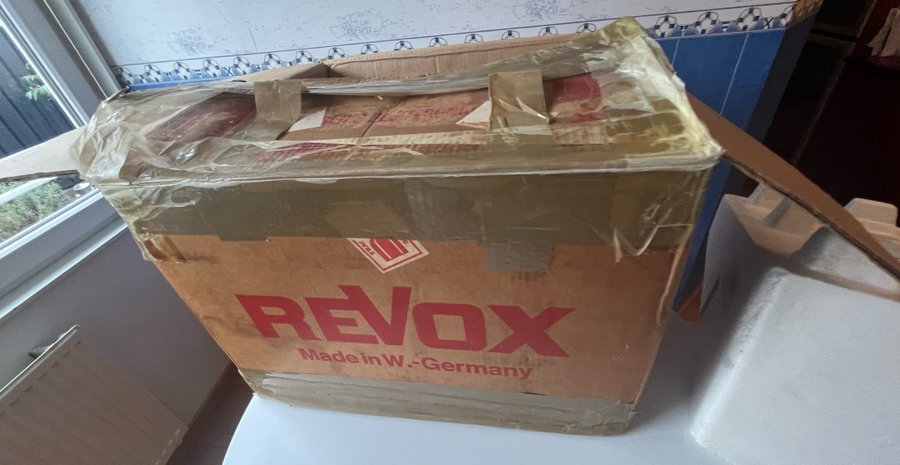 REVOX ORIGINAL KARTONG till A-77 inklusive frigolit.