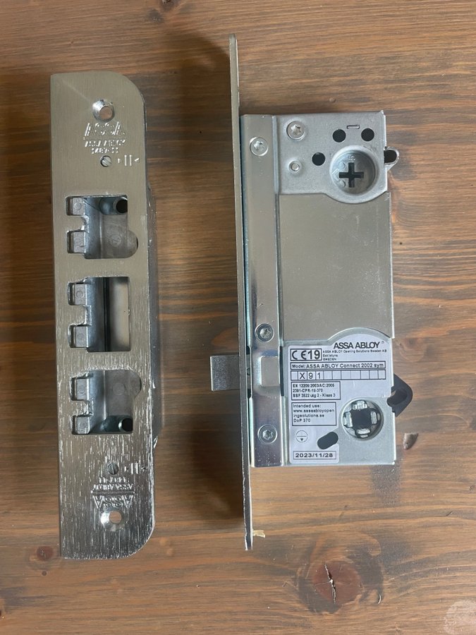 ASSA ABLOY Connect 2002 Dörrlås